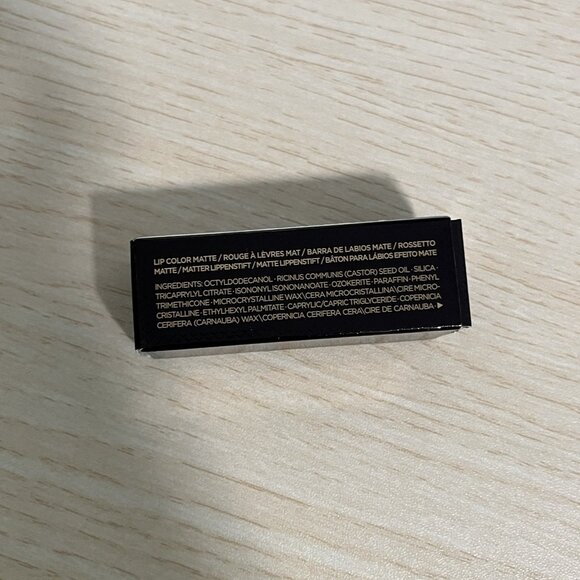 Tom Ford NEW Lip Color Matte Lipstick in 04 Thomas 2G - Picture 6 of 7